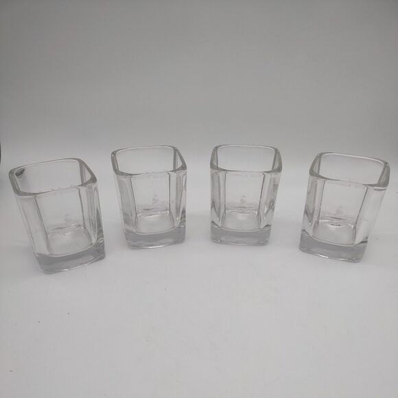Johnnie Walker Red Label Scotch Whiskey Square Glasses Set of 4 Boxed - Picture 2 of 11